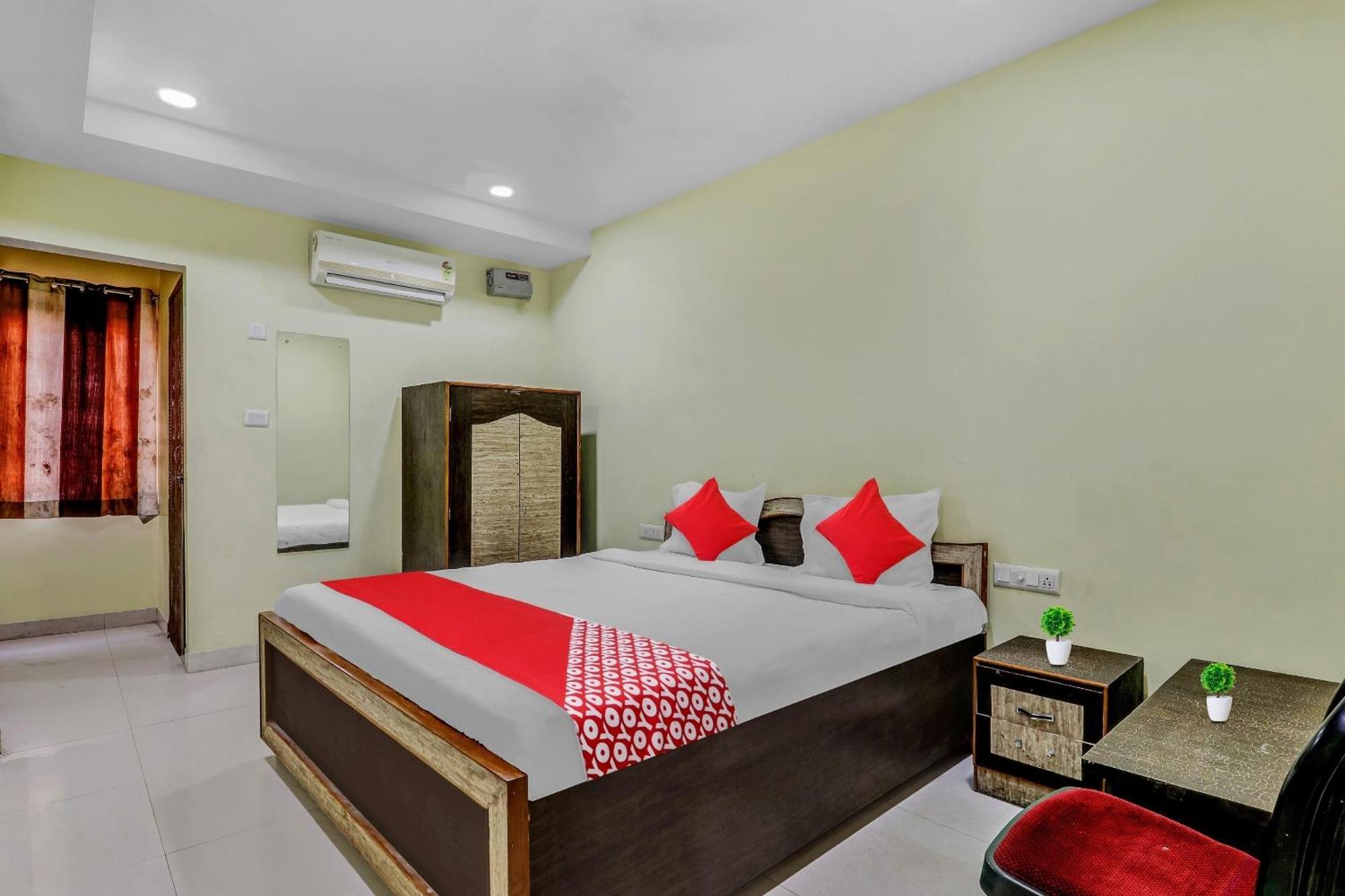 Hotel O Govind Guest House Gorakhpur Luaran gambar